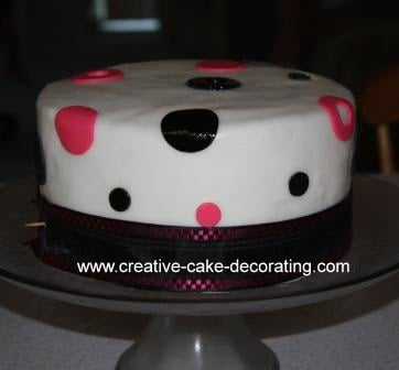 Pink and black bridal shower cake