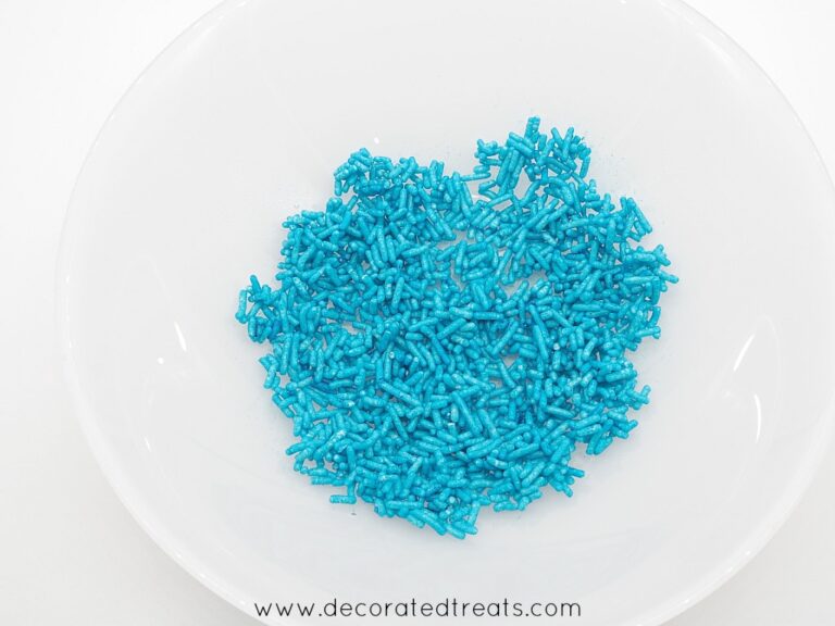 How to Color Sprinkles the Easy Way - Decorated Treats