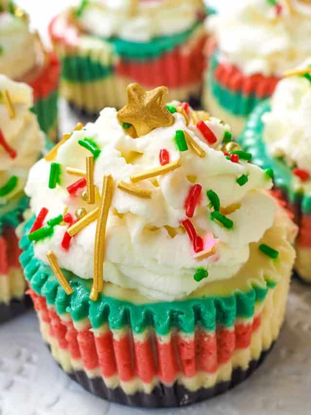 Mini Christmas Cheesecake - Perfect Festive Treats!