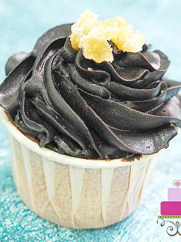 Cupcake with chocolate topping and candied ginger