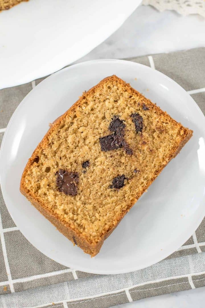 Instant Coffee Cake with Chocolate Chunks Decorated Treats