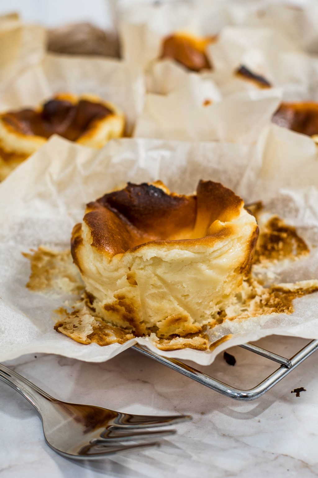 Mini Basque Cheesecake (Mini Burnt Cheesecake) Decorated Treats