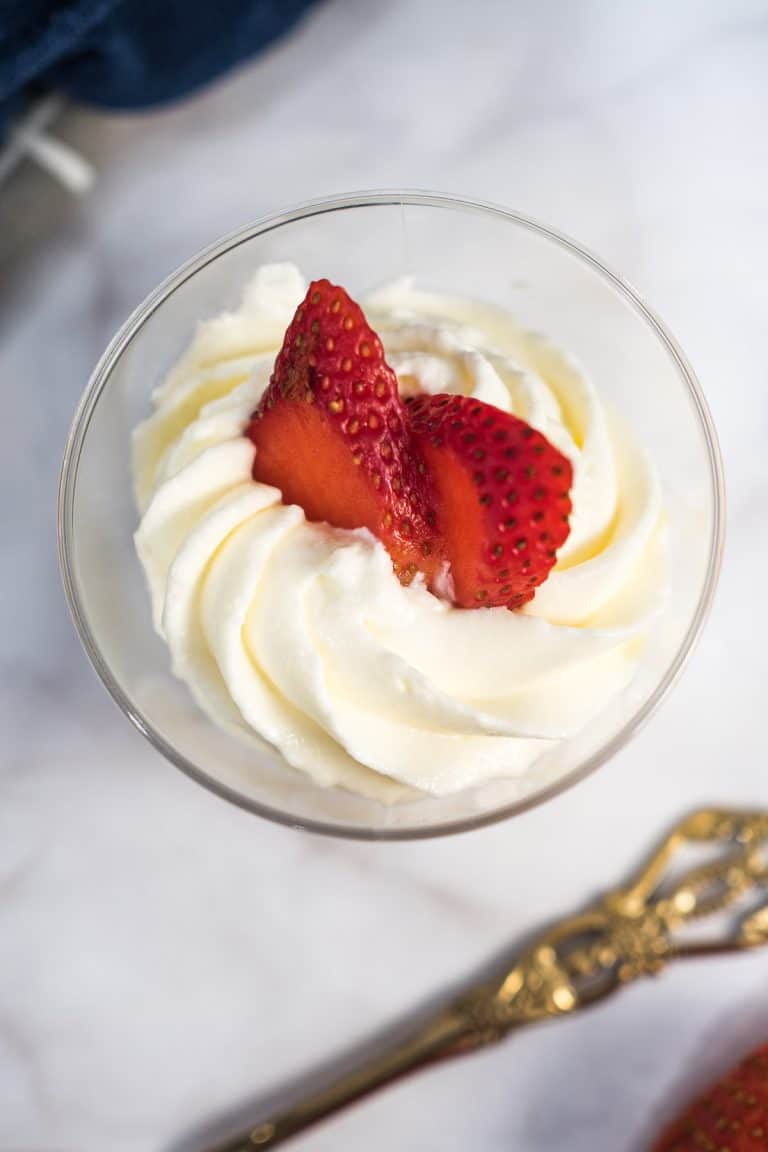 Mascarpone Whipped Cream Frosting Recipe Decorated Treats